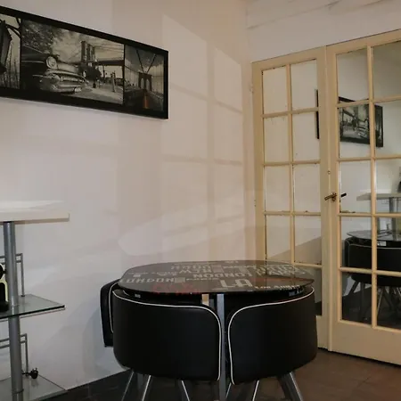 Cozy Studio 37 M Ideal For 2 With Garden