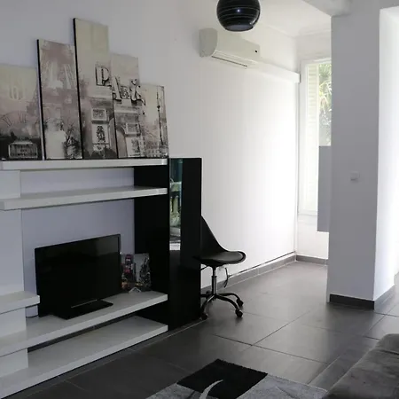 Cozy Studio 37 M Ideal For 2 With Garden * 尼斯