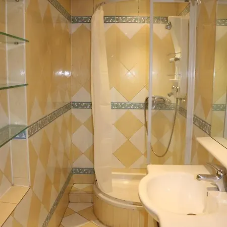 Cozy Studio 37 M Ideal For 2 With Garden 公寓 尼斯